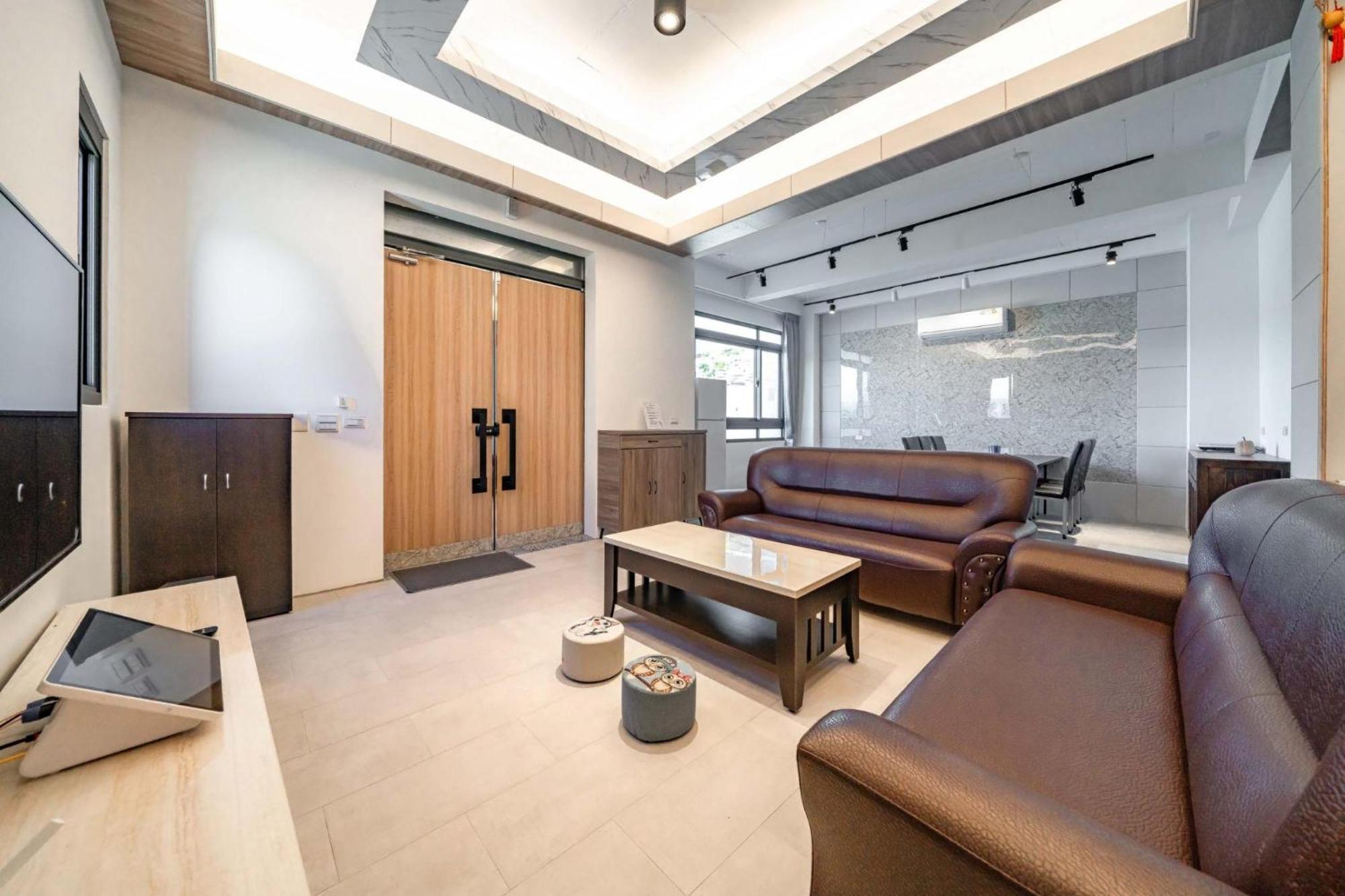 Namek Guesthouse Лодун Экстерьер фото