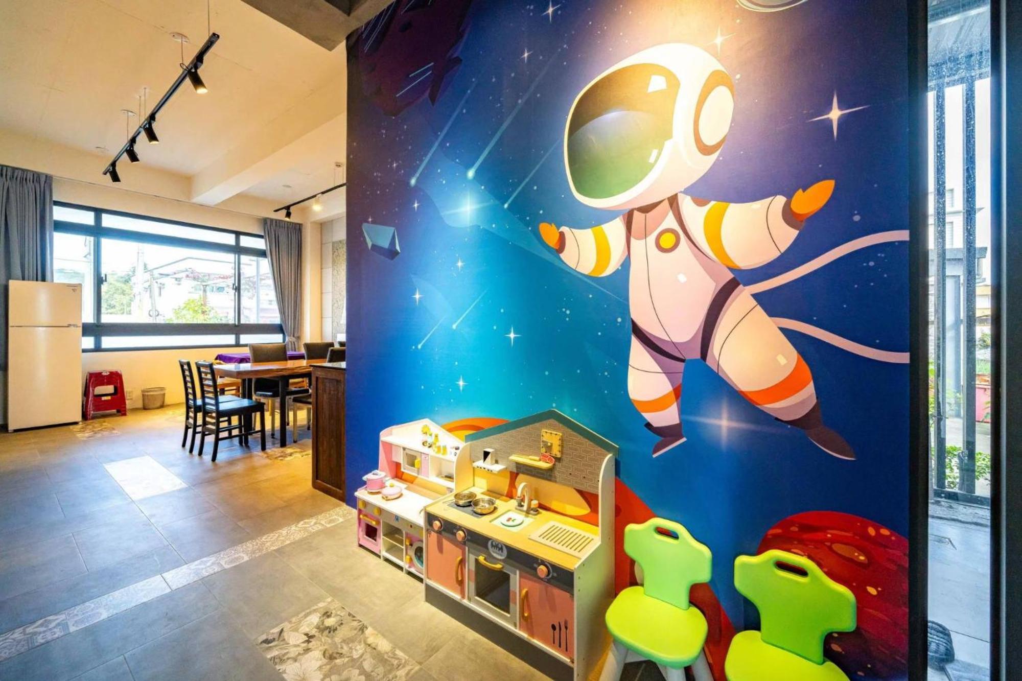 Namek Guesthouse Лодун Экстерьер фото