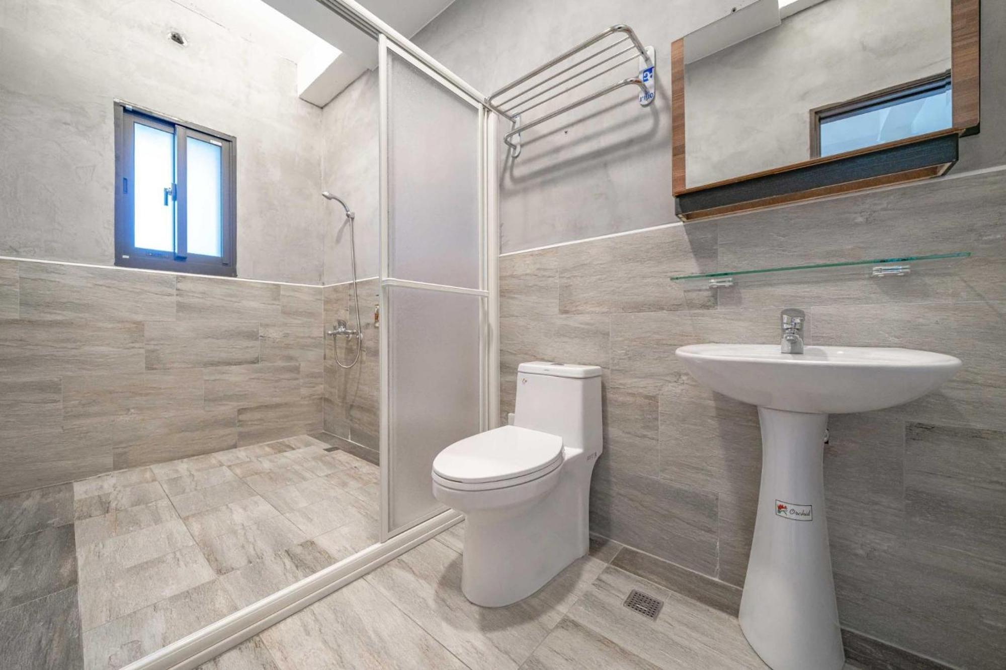 Namek Guesthouse Лодун Экстерьер фото